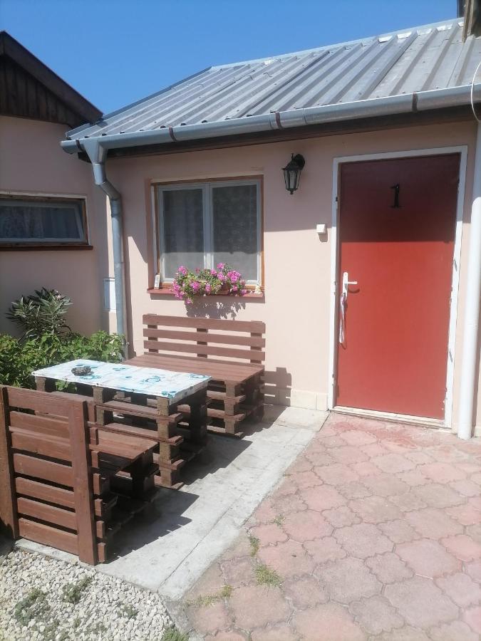 Ubytovanie Harmony House Hotel Velky Meder Luaran gambar